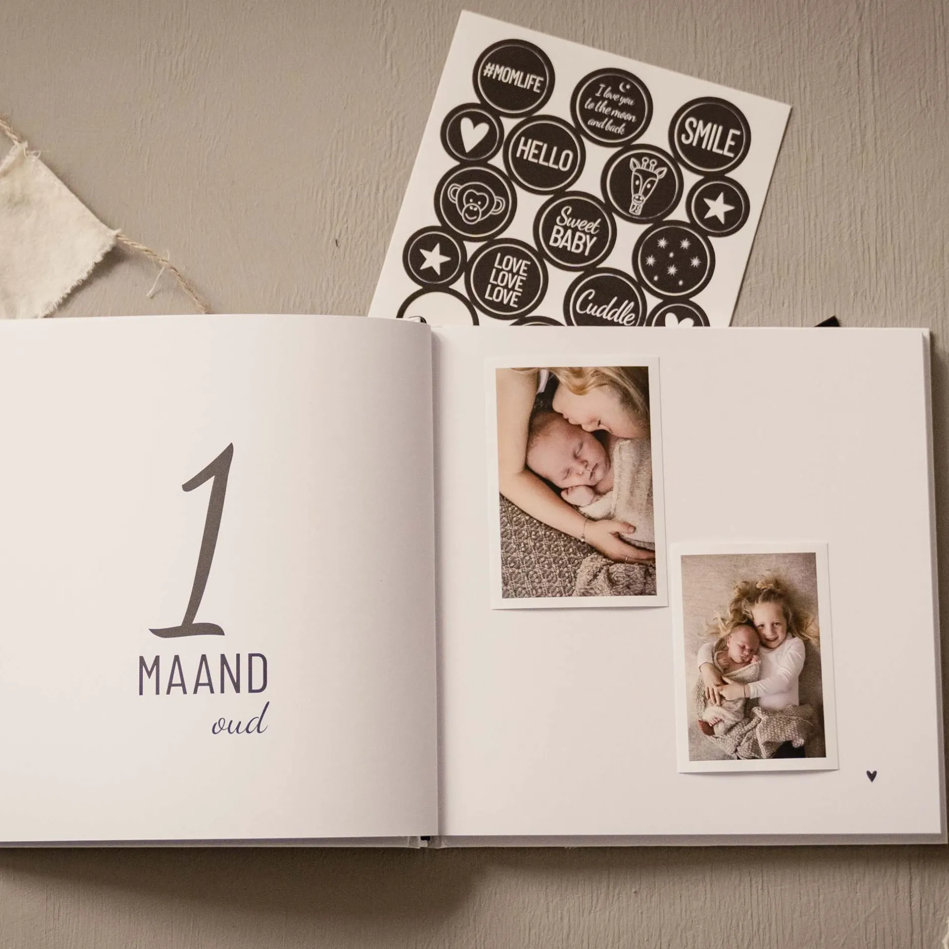 Feestartikelen|Boeken Voor Ouders*Boeken Babyboek - Mijn eerste jaar White