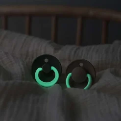 Fopspenen|Fopspenen & Accessoires*Bibs fopspeen size 2 - Glow in the dark Iron Night / Baby Blue Night
