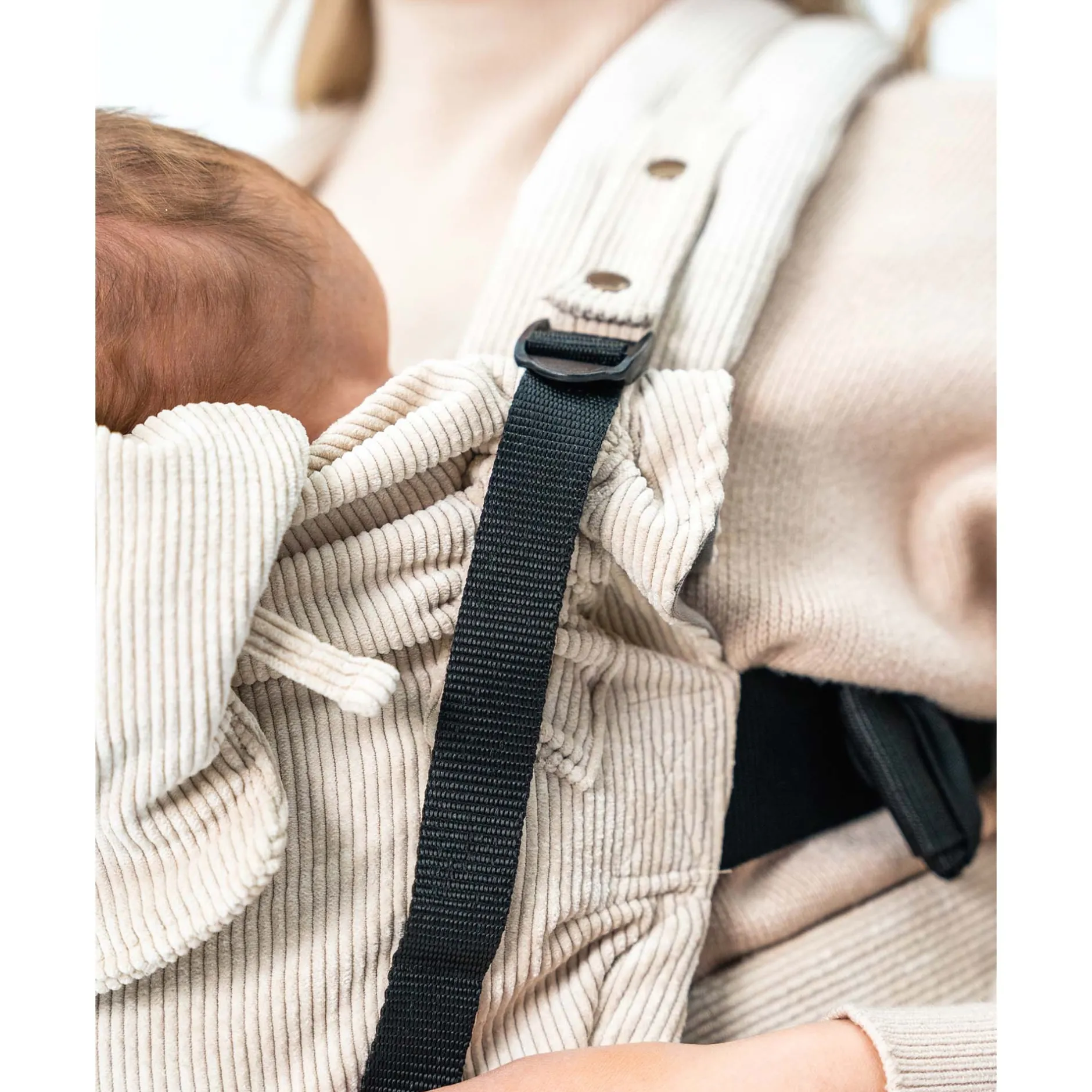 Draagzakken & Doeken*ByKay Click Carrier Deluxe Rib Almond Sand