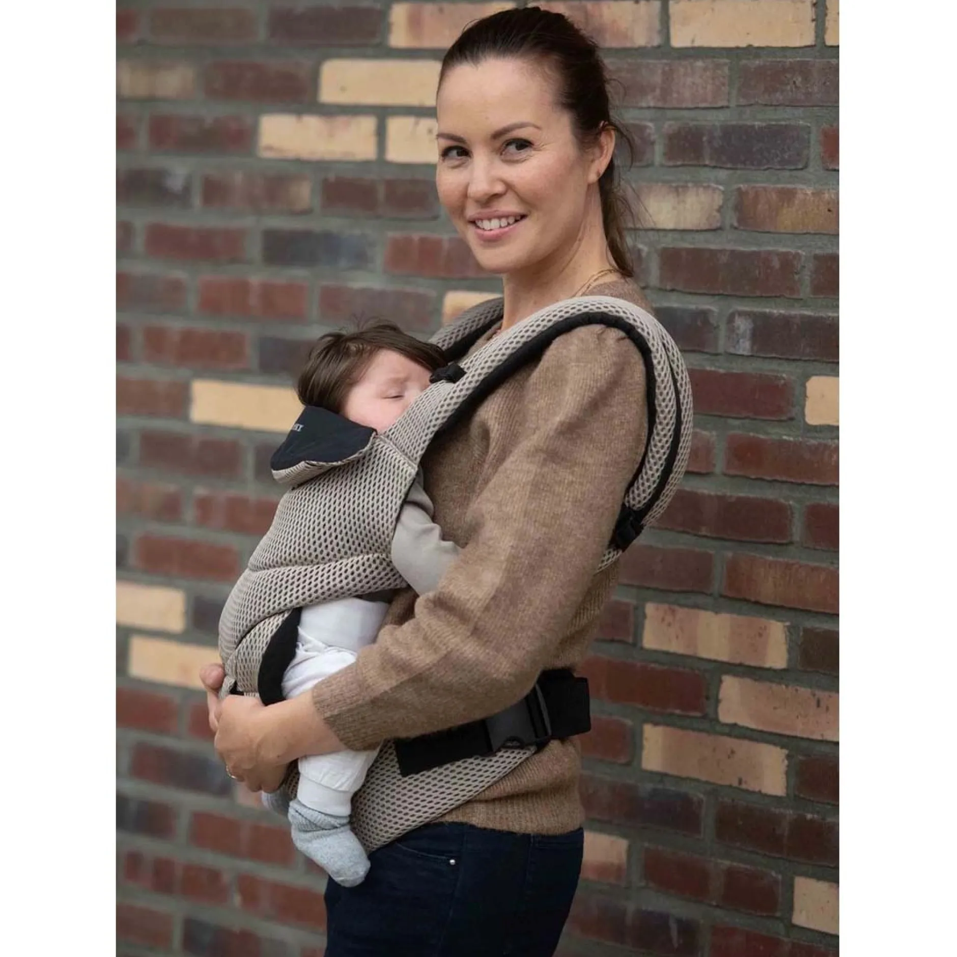 Draagzakken & Doeken*Dooky Urban Comfort draagzak Beige Desert