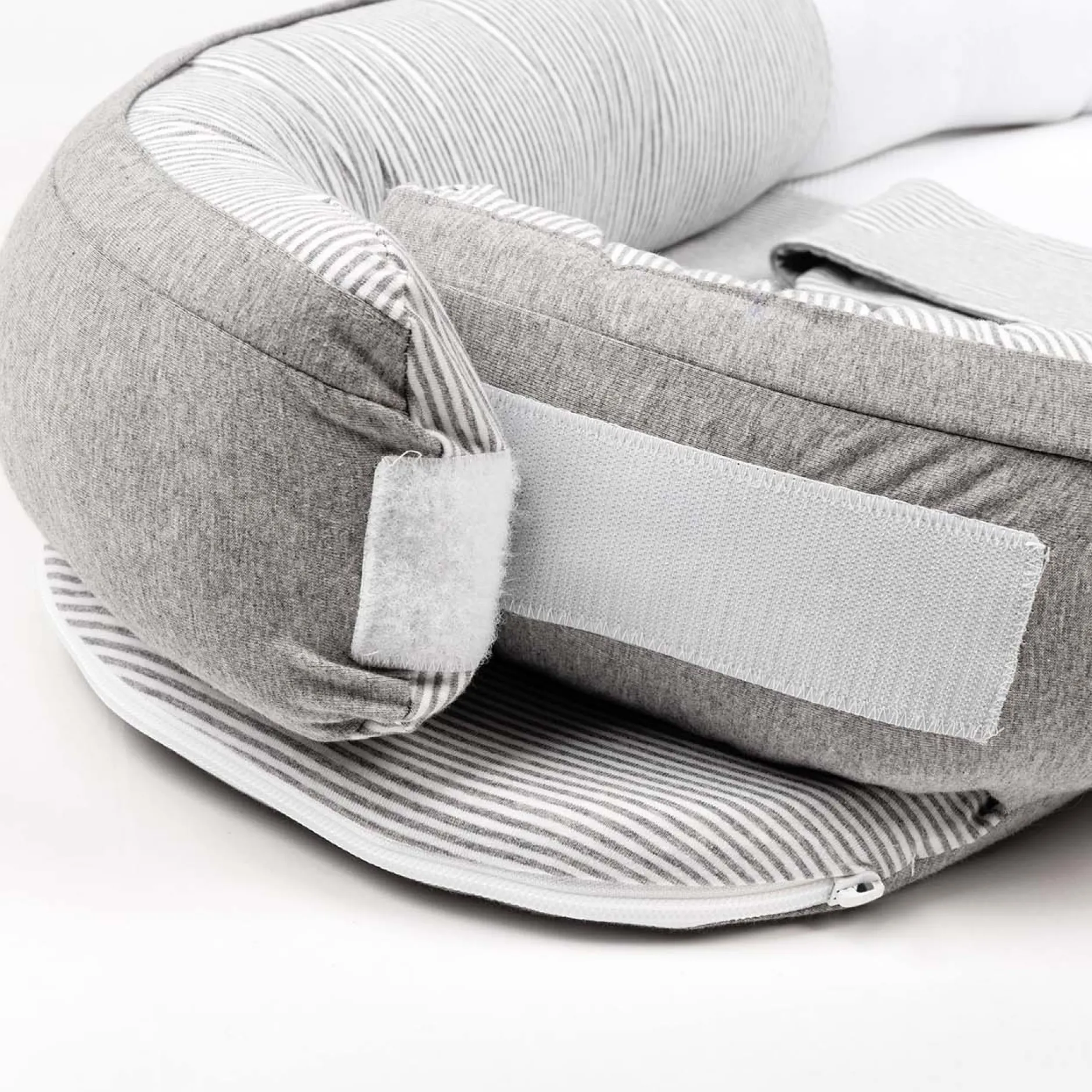Veilig Slapen|Babynestjes*Doomoo cocoon babynestje Lightgrey