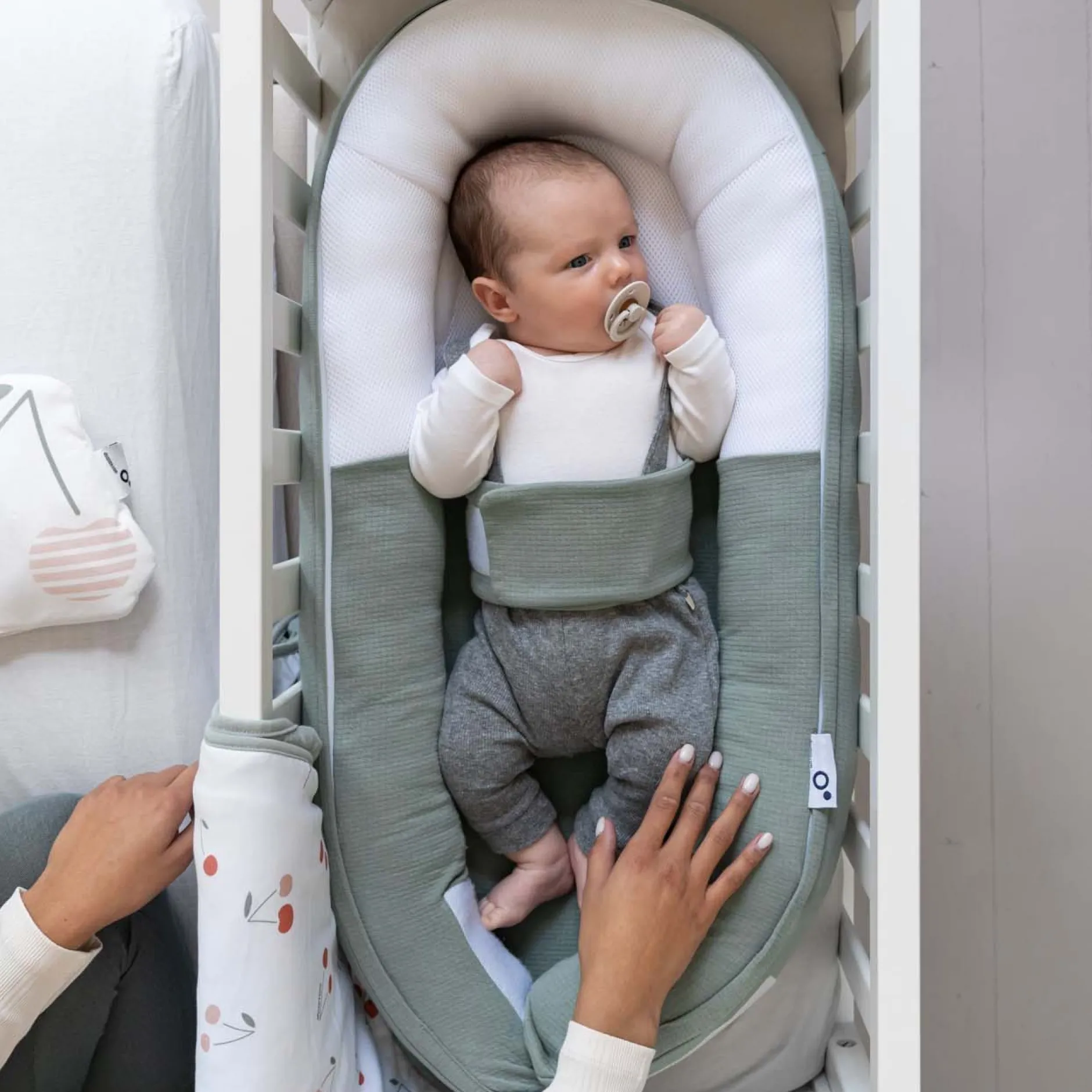 Veilig Slapen|Babynestjes*Doomoo cocoon babynestje Green