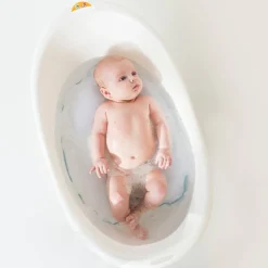 Badzitjes & Badringen*Doomoo Basics Doomoo comfy bath meegroeiend badkussen wit