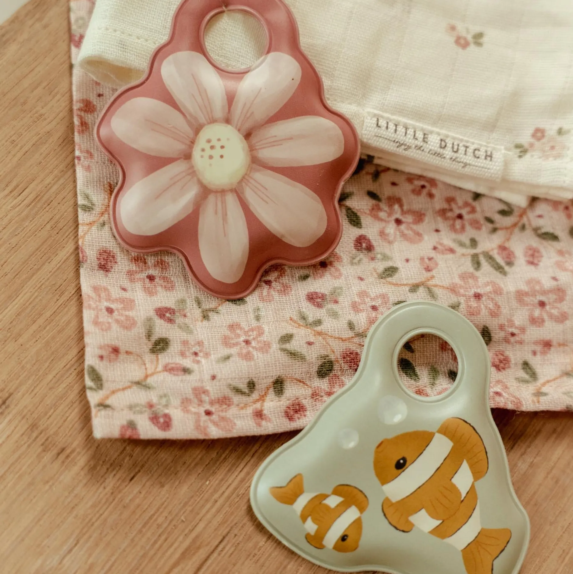 Badspeelgoed|Badspeelgoed*Little Dutch visspel Pink