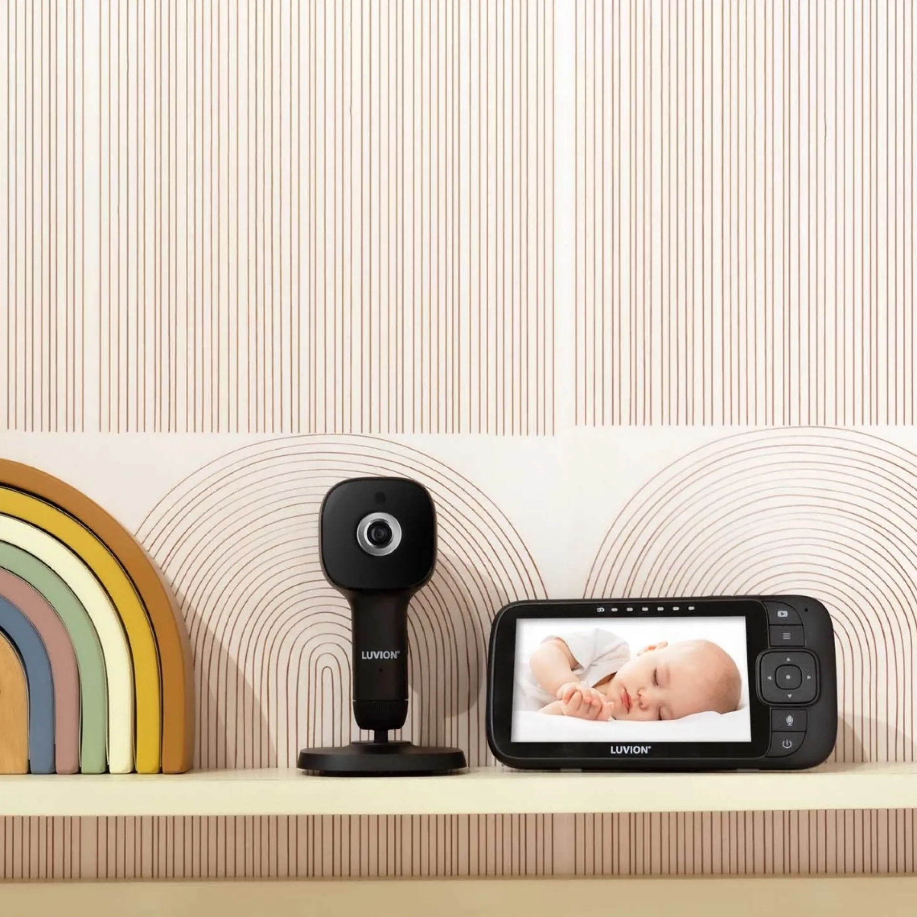 Babyfoons*Luvion Essential Connect Crib