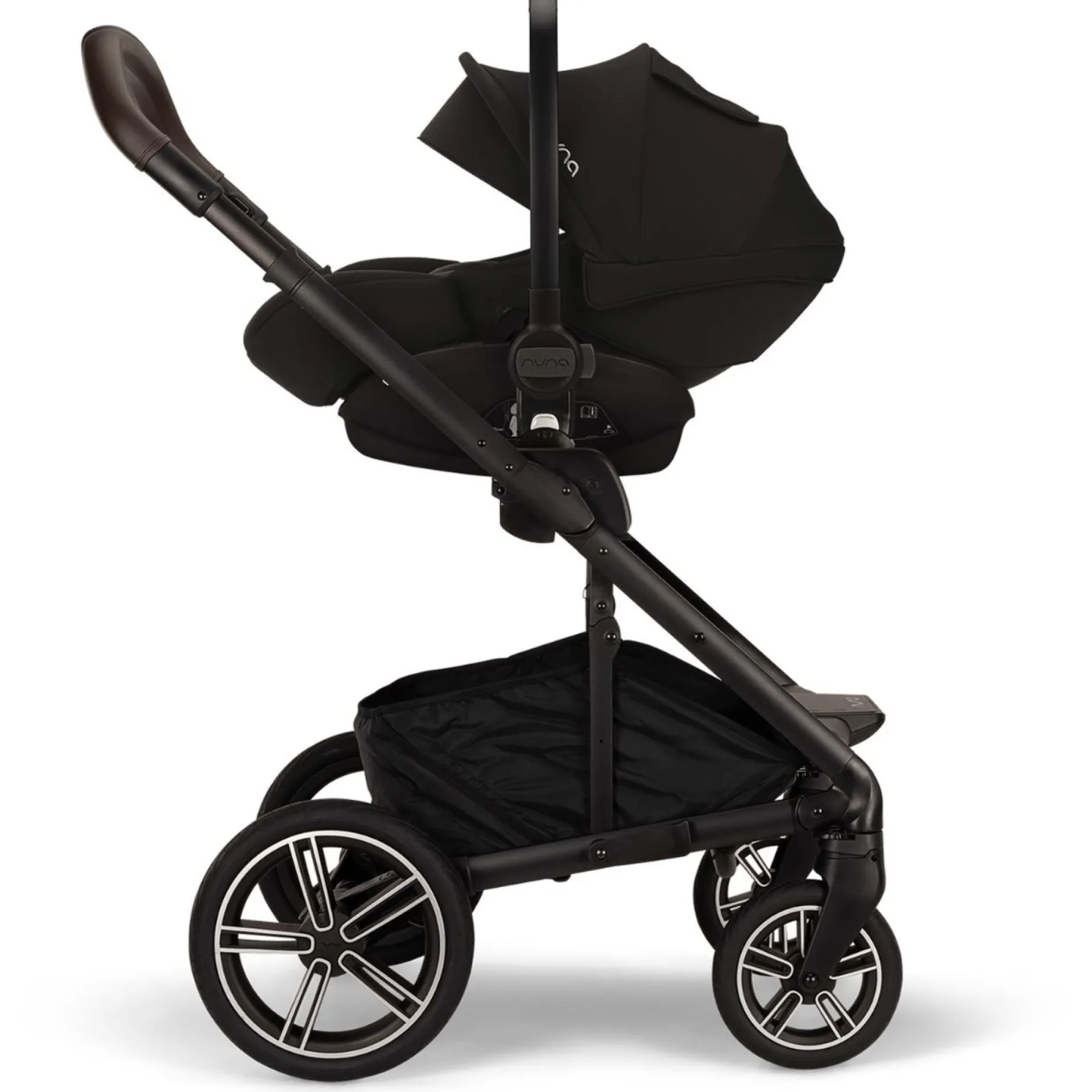 Kinderwagens*Nuna Mixx Next compleet Caviar