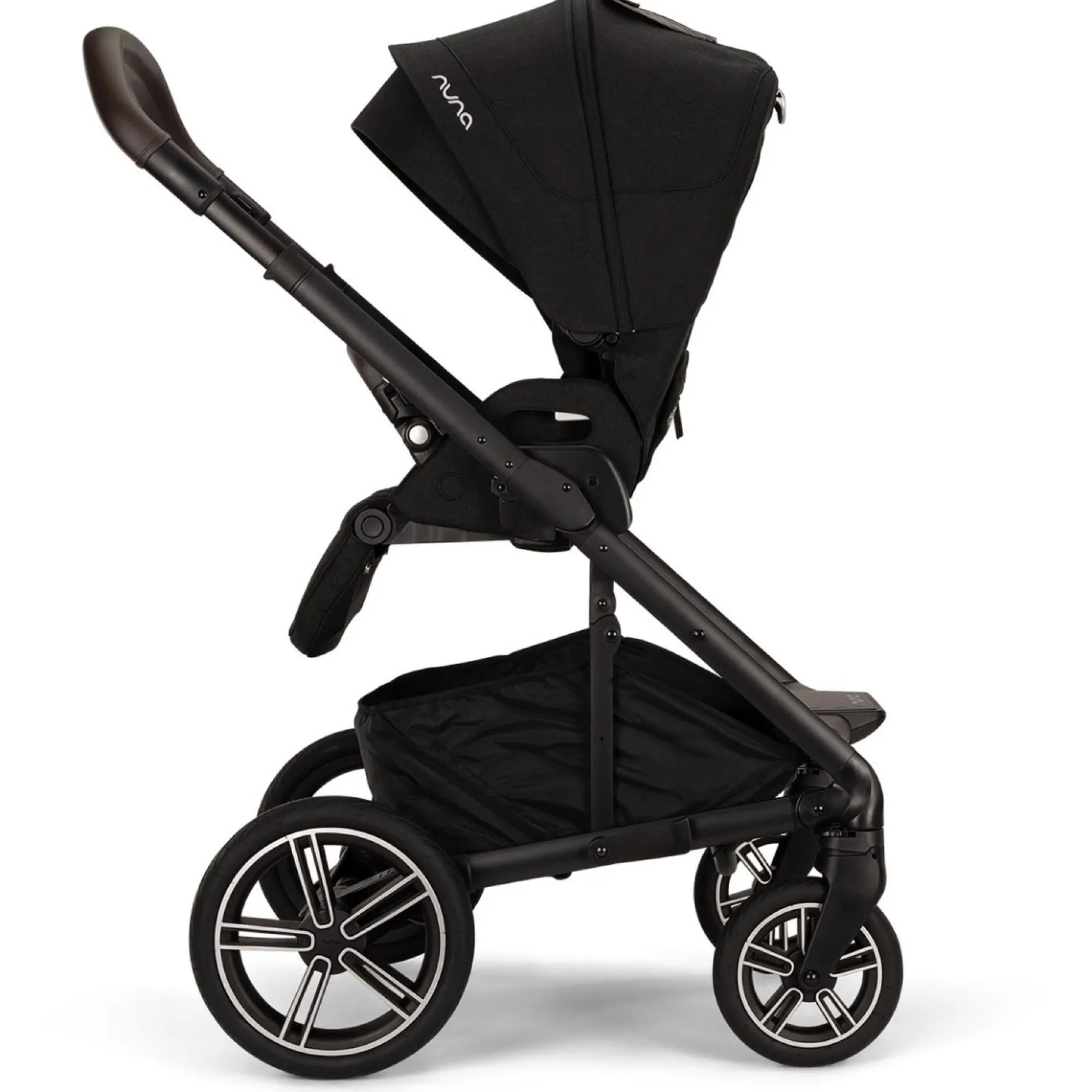 Kinderwagens*Nuna Mixx Next compleet Caviar