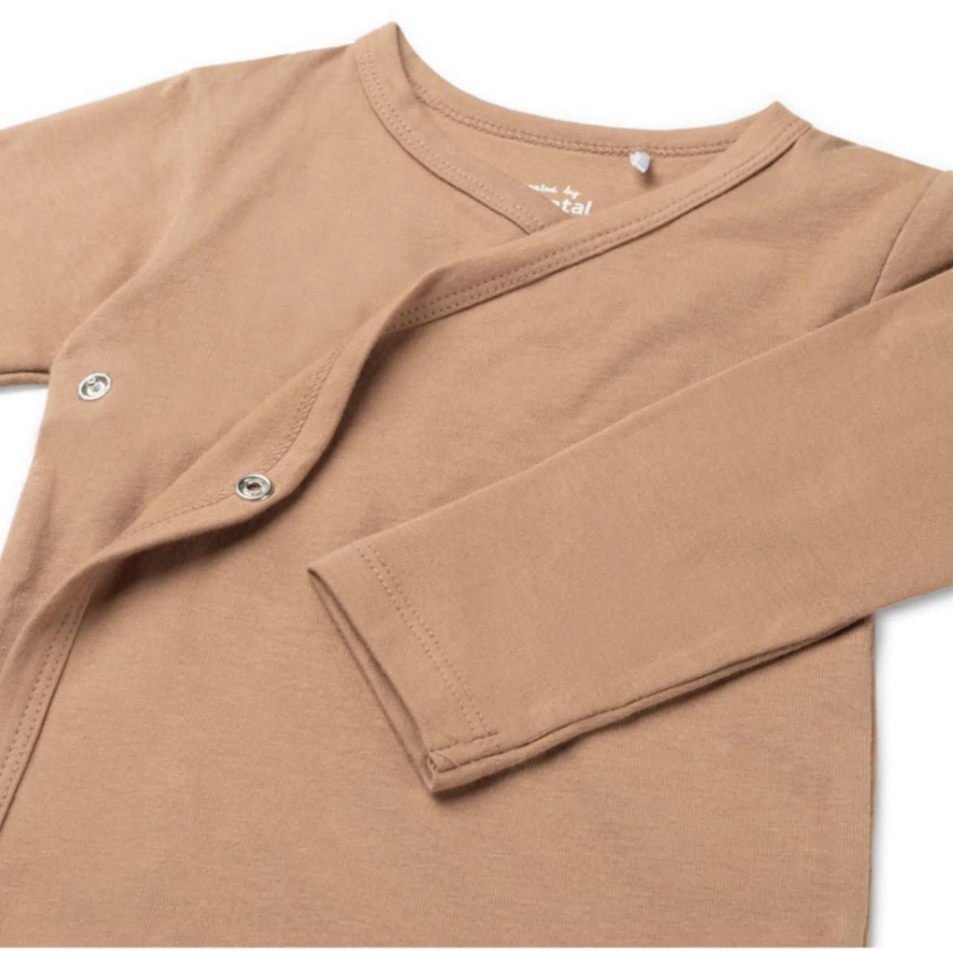 Rompers|Rompers*Prénatal basis romper met overslag lange mouwen effen bruin Dark Sand Brown