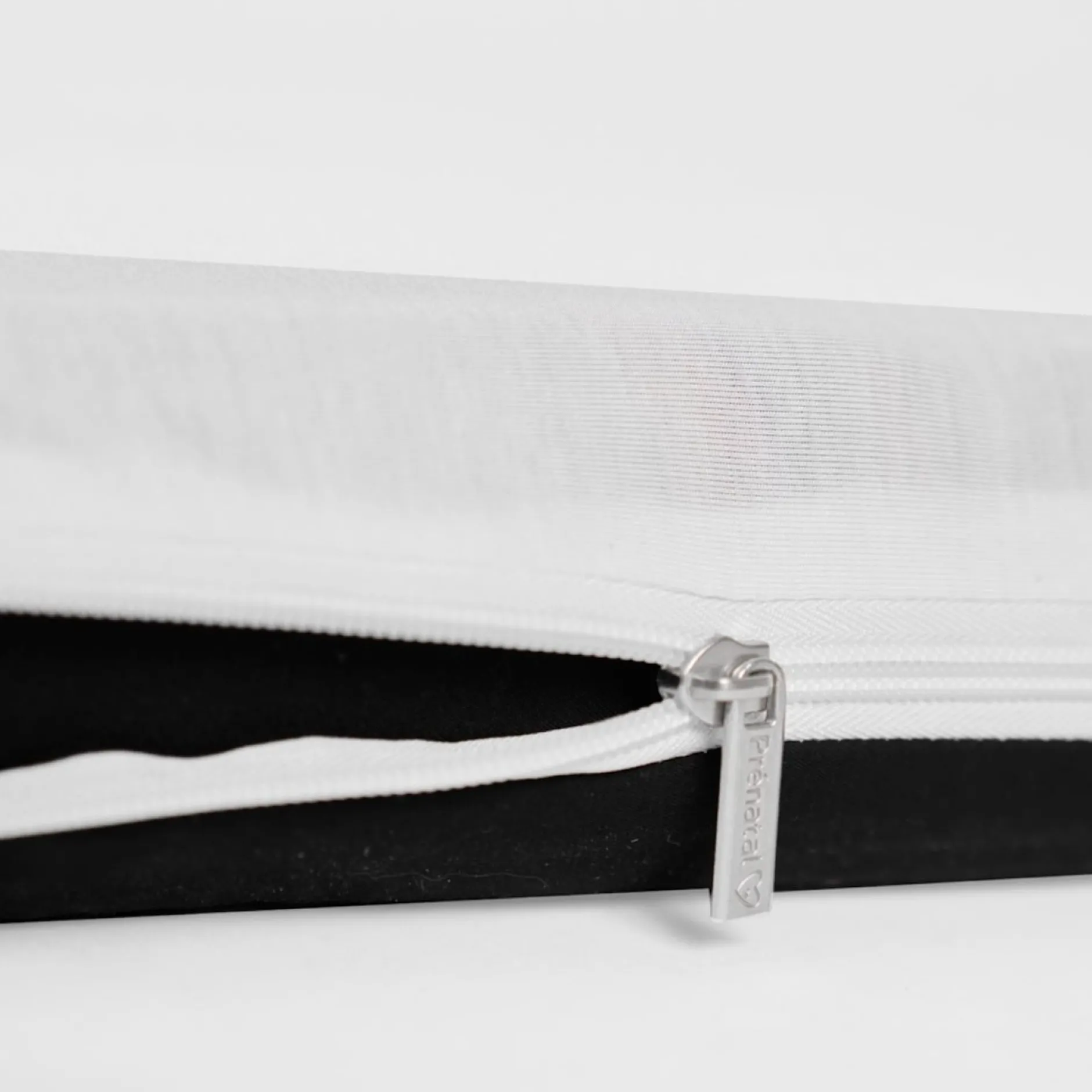 Campingbedden|Bundels En Combideals*Prénatal campingbed Evi zwart met matras & matrashoes
