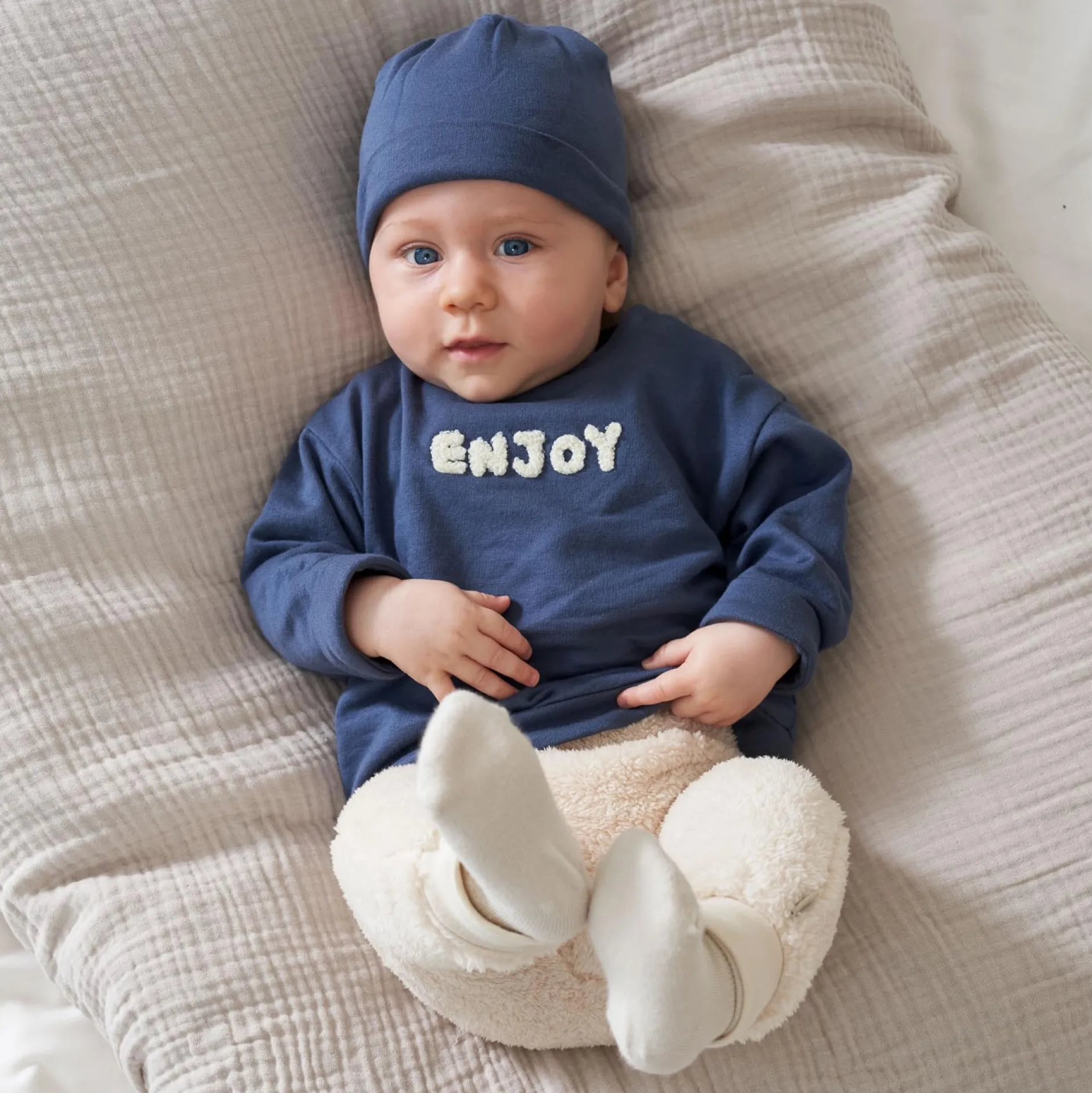 Mutsjes & Haarbandjes|Broeken*Prénatal &Joy newborn muts, sweater & broek teddy Dark Kobalt