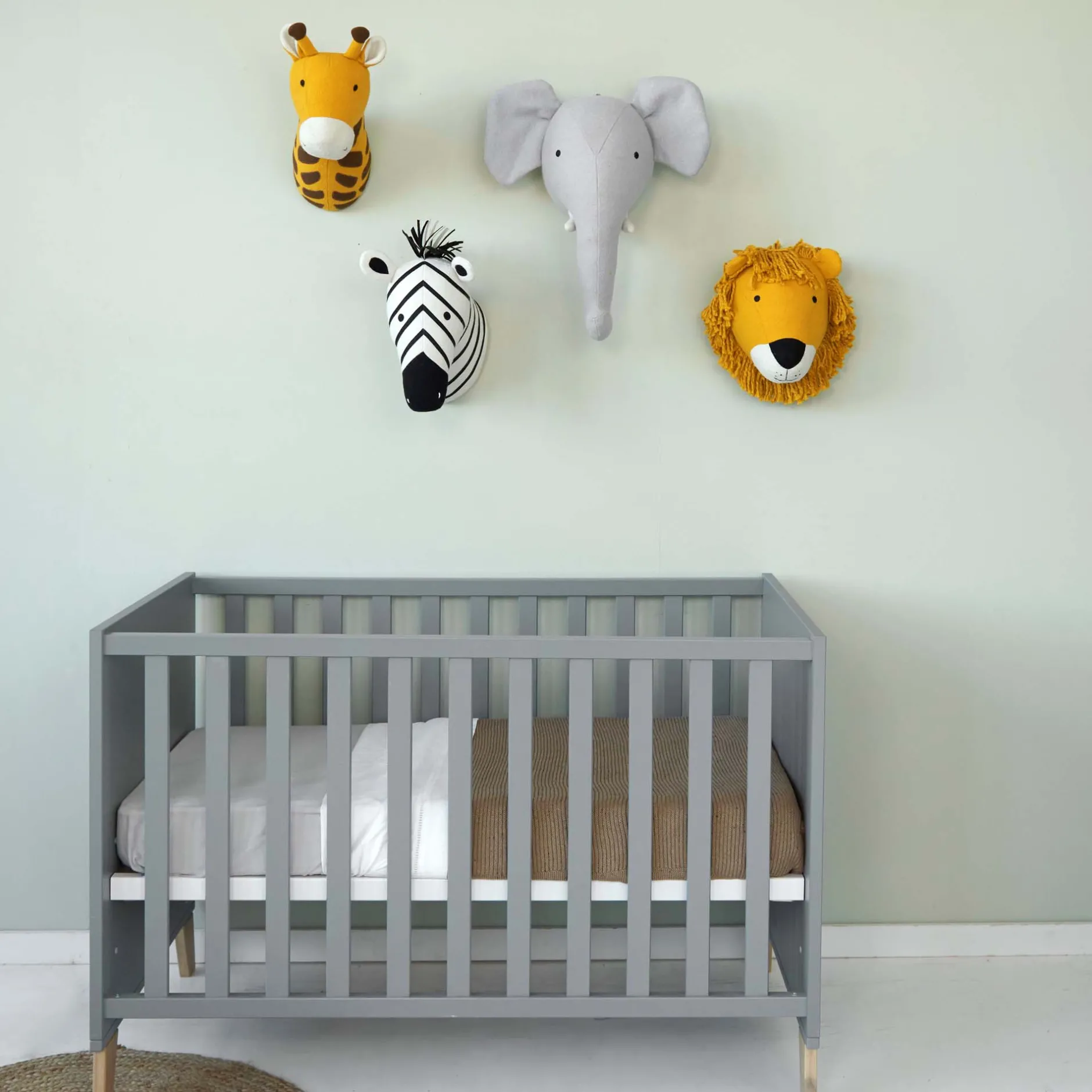 Wanddecoratie*Prénatal muurkop olifant grijs