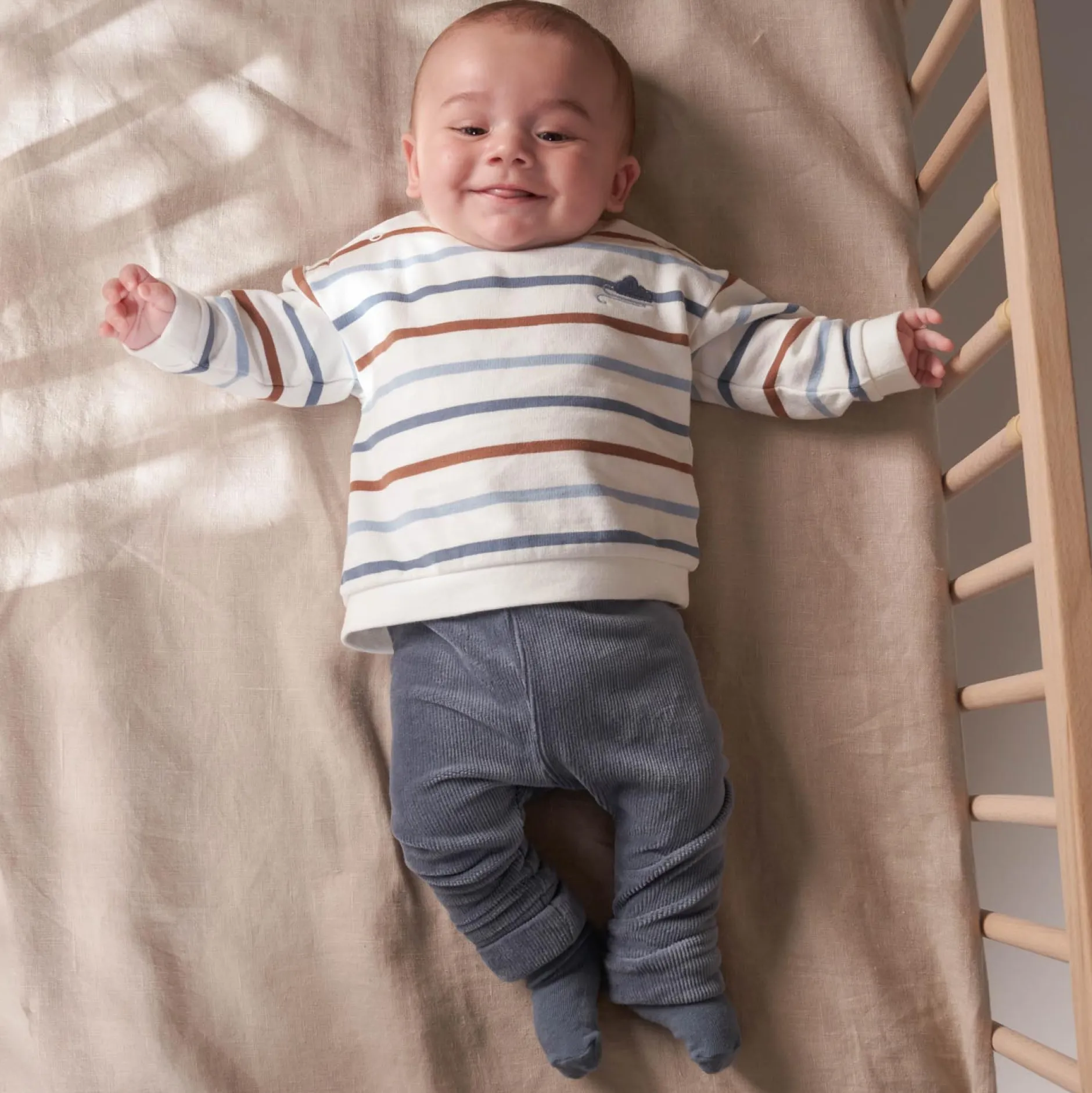 Broeken & Tuinbroeken|Broeken & Leggings*Prénatal newborn broek velours effen blauw Steel Blue