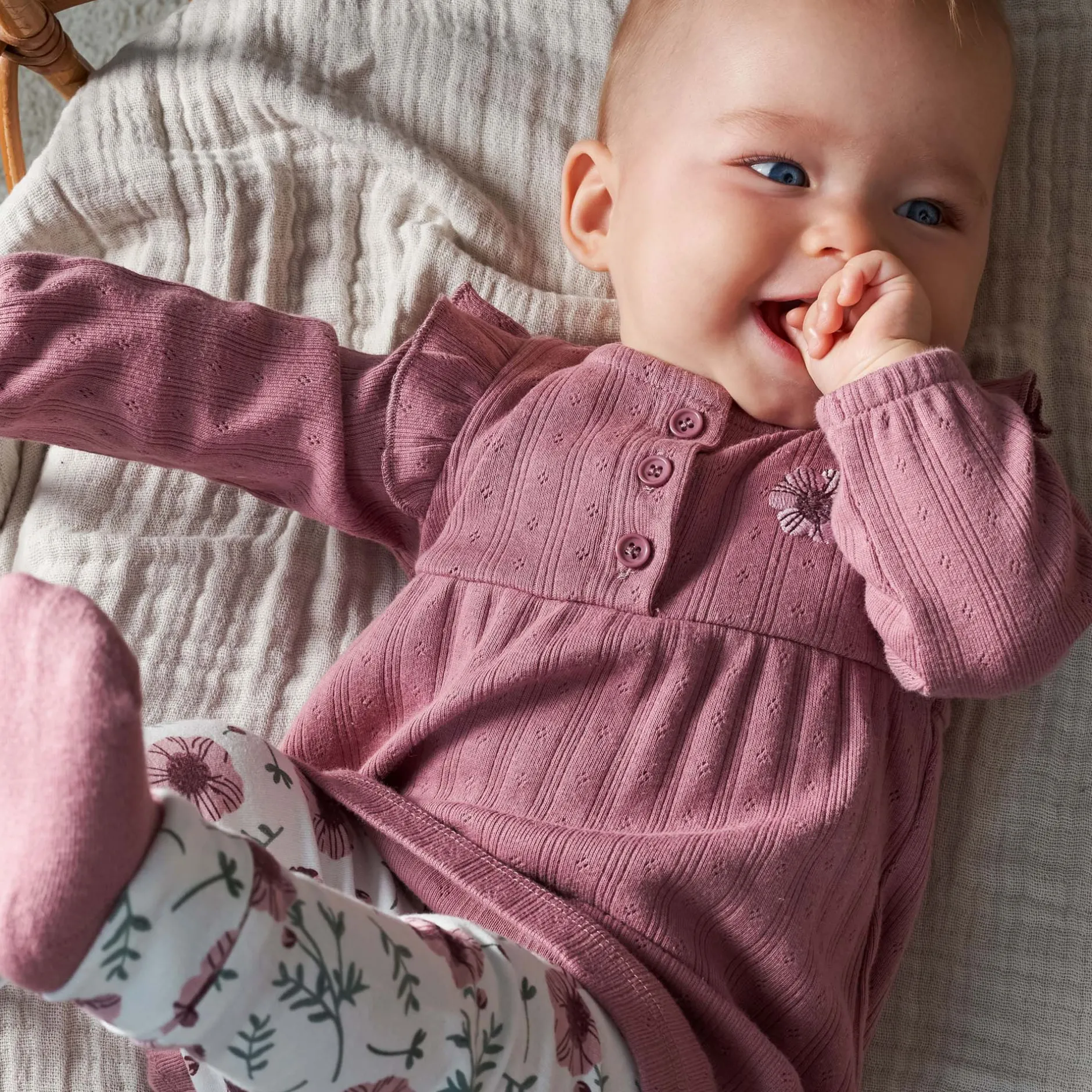 Jurken & Rokken|Jurken & Rokken*Prénatal newborn jurk ajour lange mouwen effen roze Violet Pink