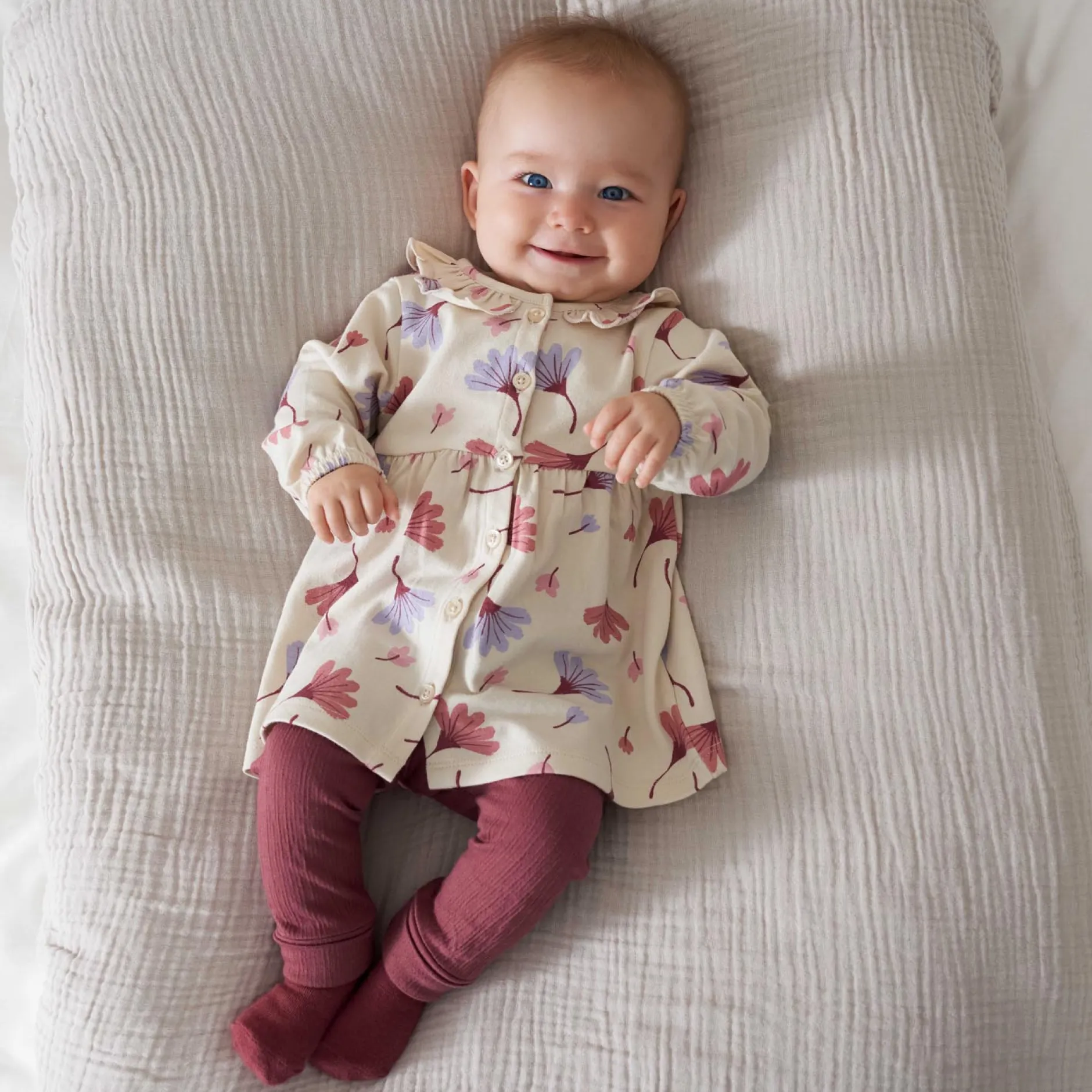 Jurken & Rokken|Jurken & Rokken*Prénatal newborn jurk lange mouwen all over print beige Dark Ecru