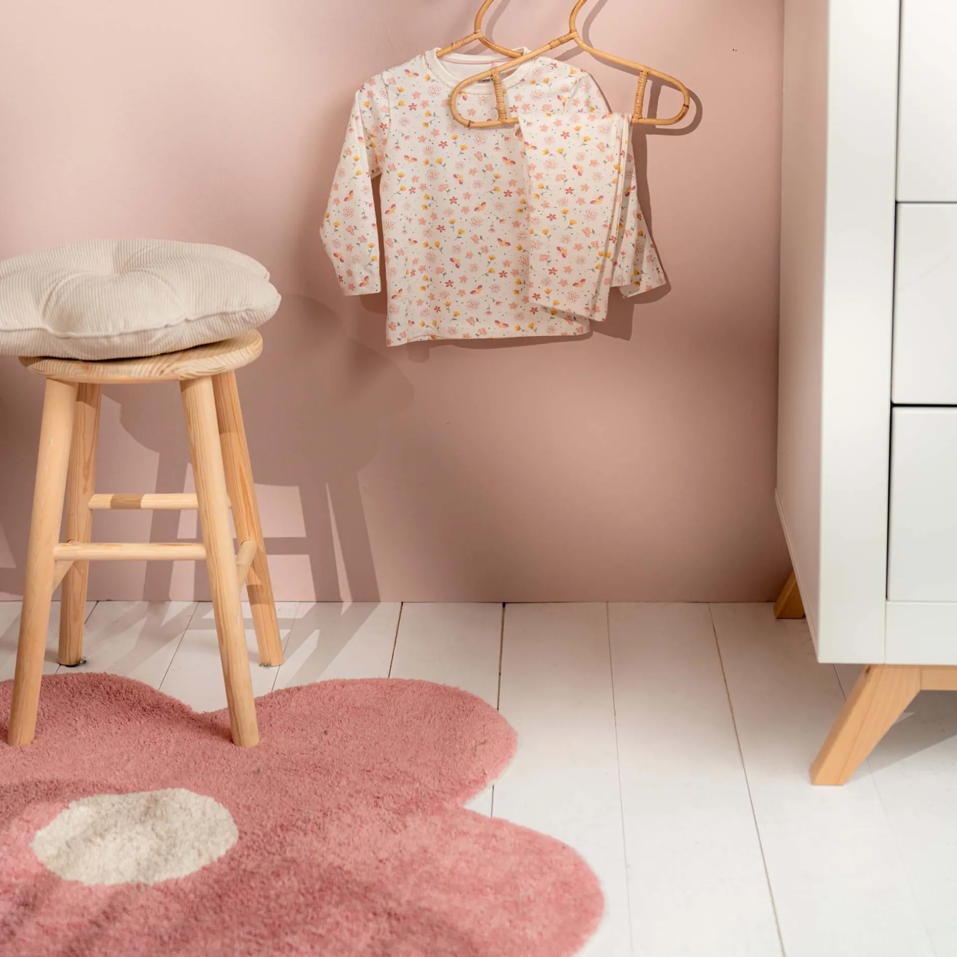 Vloerkleden*Prénatal vloerkleed bloem roze