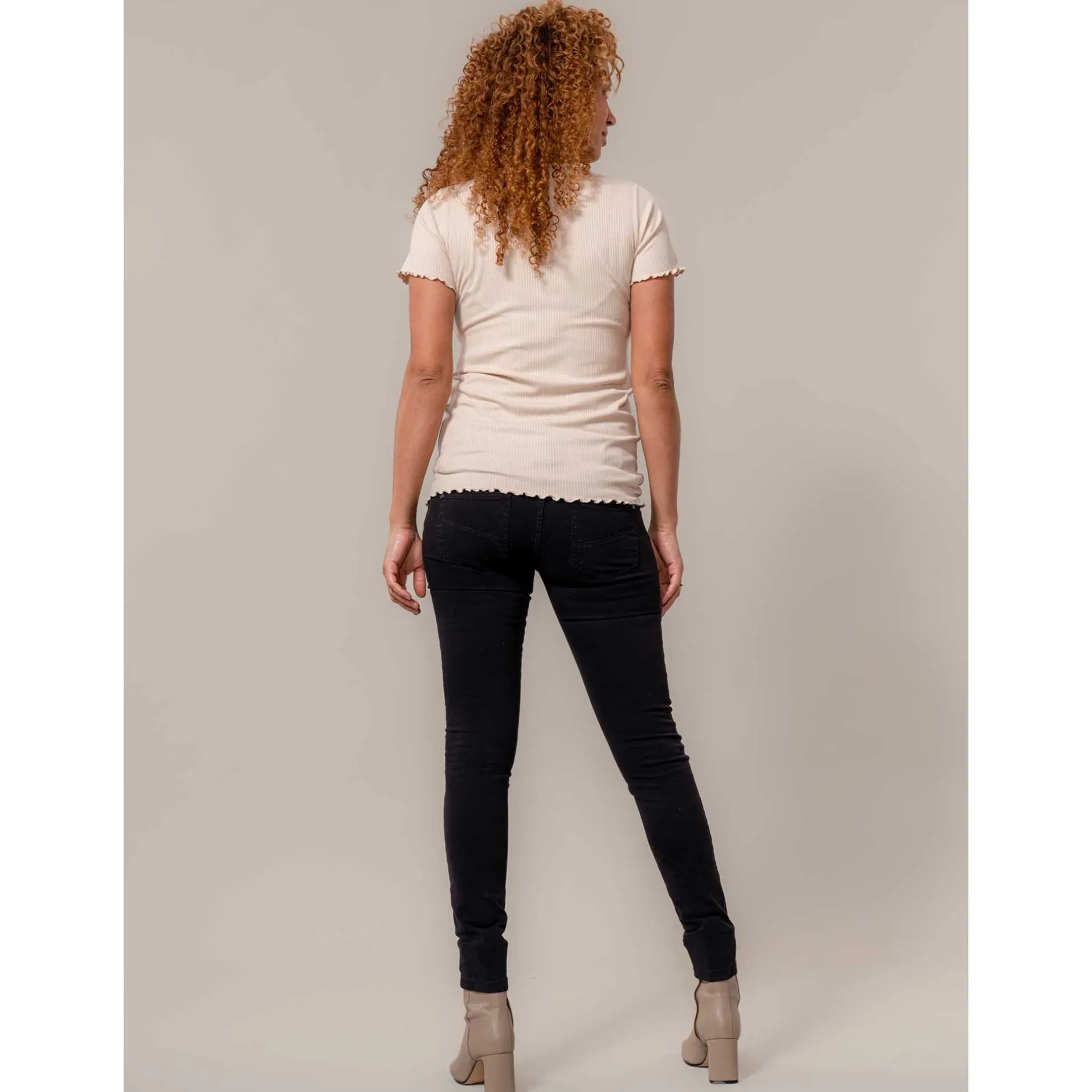 Basics|Shirts & Tops*Prénatal zwangerschapsshirt korte mouwen effen beige Almond