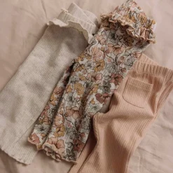 Broeken & Leggings|Broeken & Leggings*Sweet Petit peuter broek Maysa bloemen beige Soft Ecru Melange